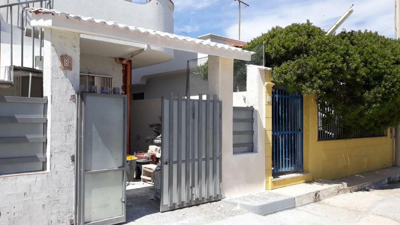 Villino Celeste Fronte Spiaggia Torre Lapillo Exterior photo